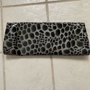 Hobo international clutch